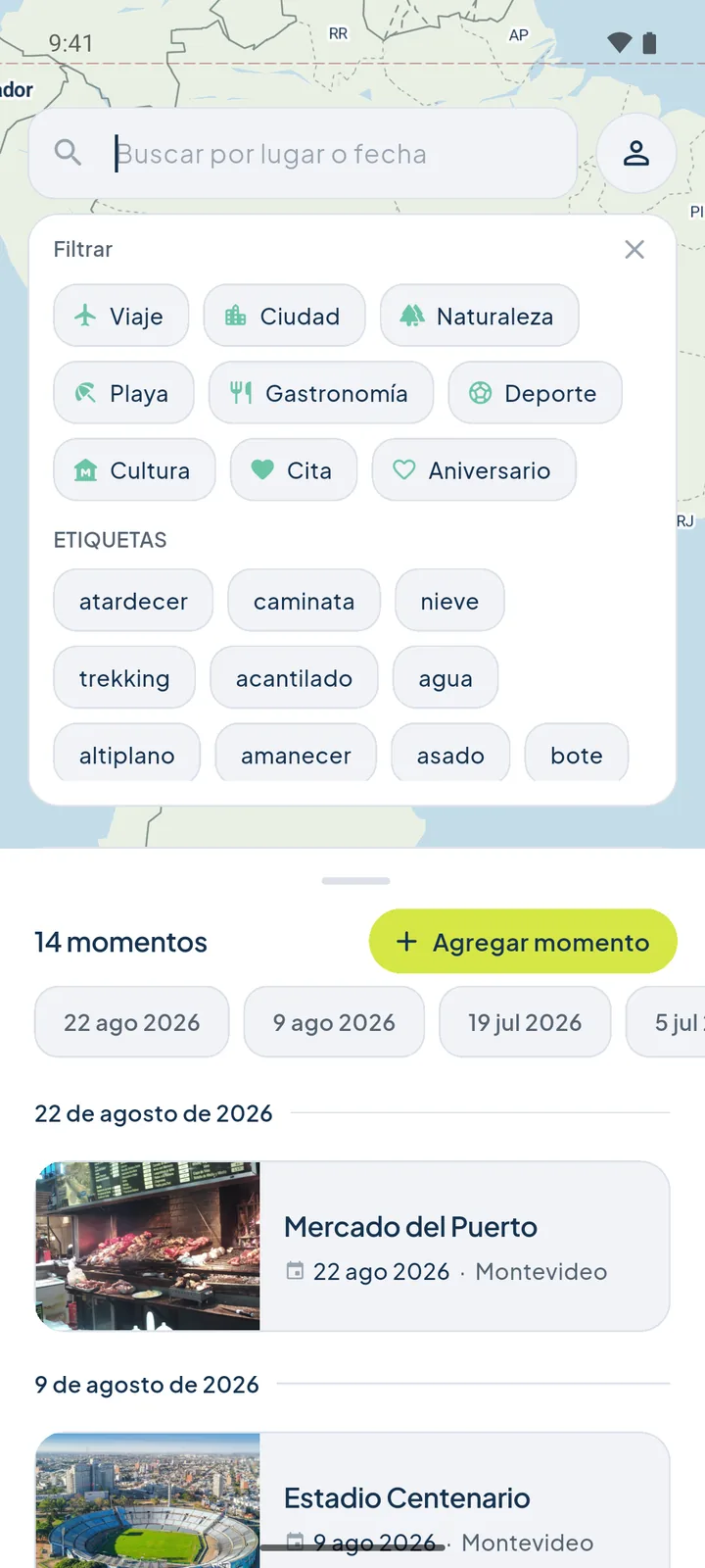 Panel de filtros con categorías y etiquetas sobre el mapa